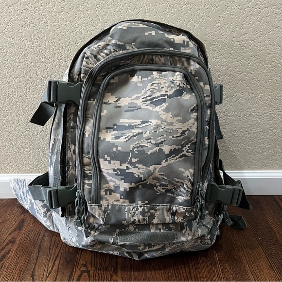 Code Alpha 3 Day Tactical Expandable Camouflage Military Type Backpack, Preowned - Picture 1 of 16